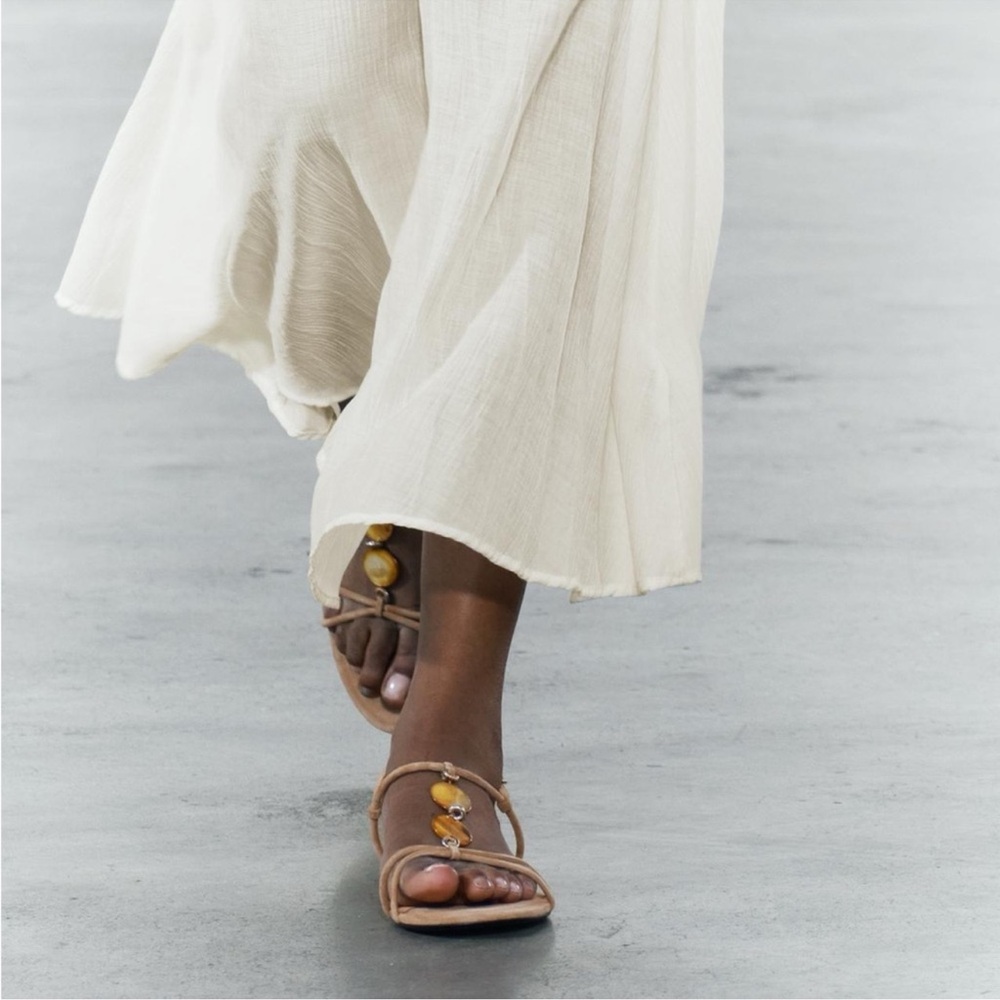 ZARA EMBELLISHED TIED LEATHER SANDALS  Size 8/39 NWT